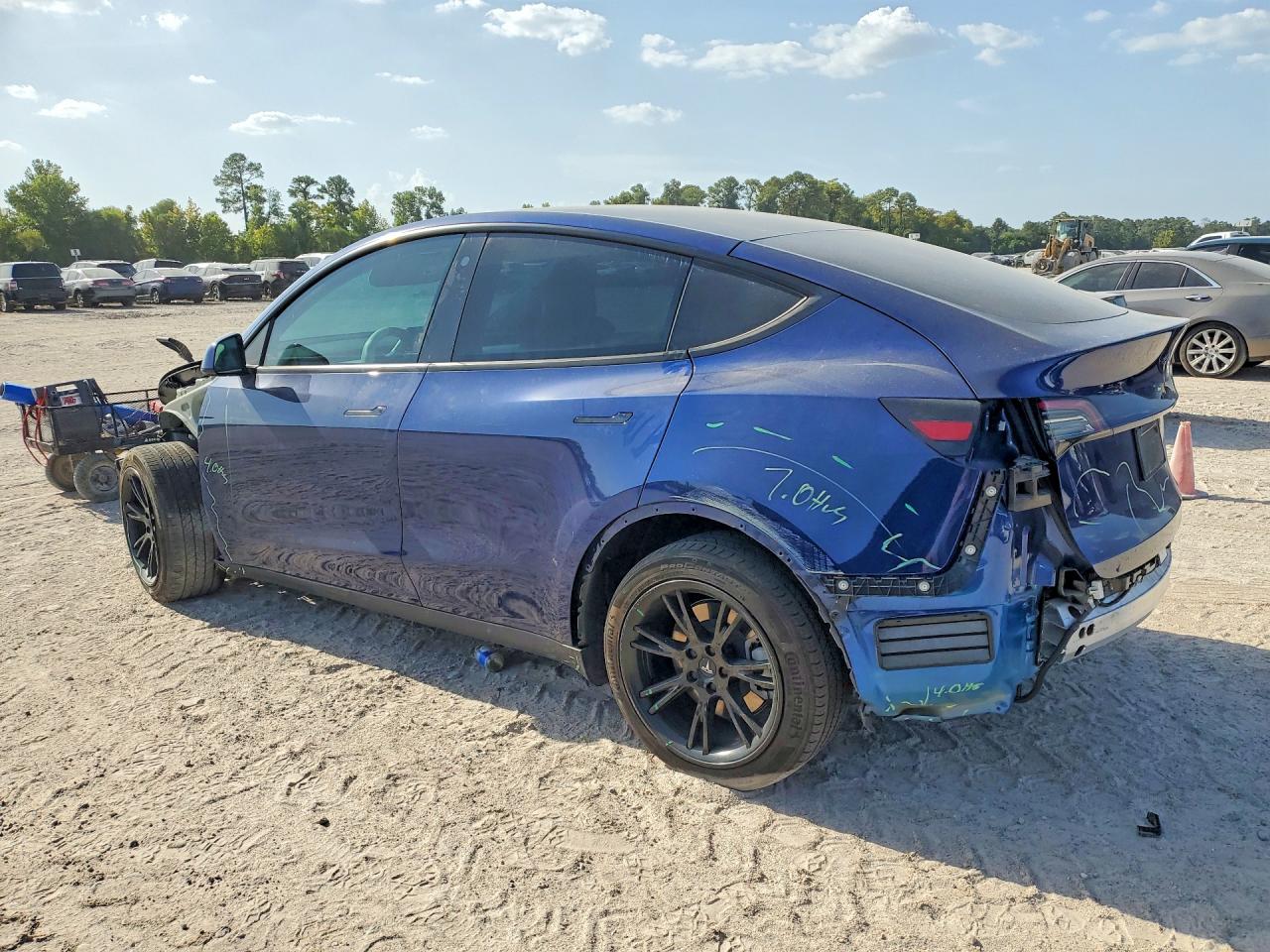 Tesla Model Y 2023