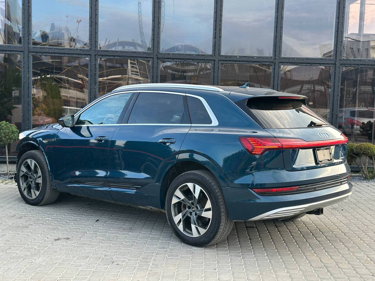 Audi e-tron 2020
