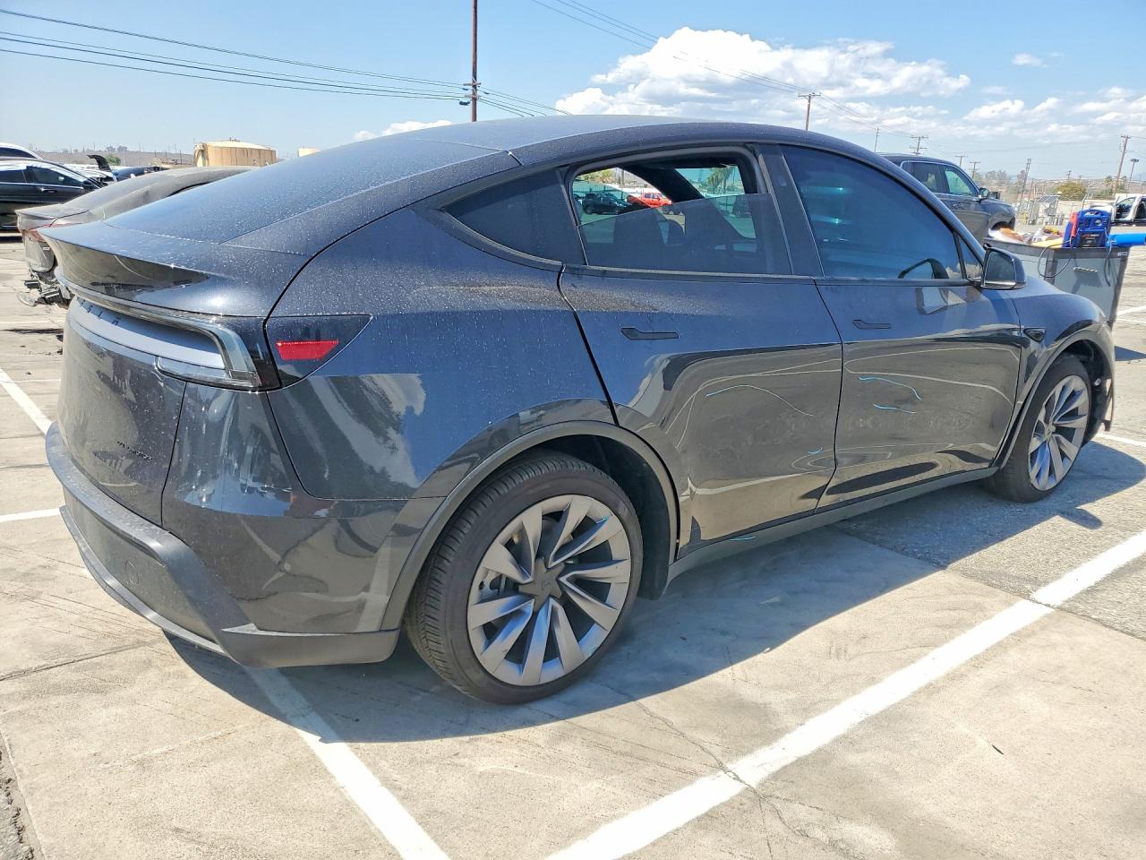 Tesla Model Y 2026