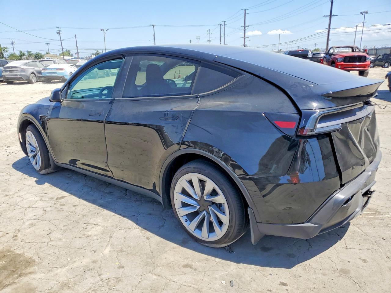 Tesla Model Y 2026