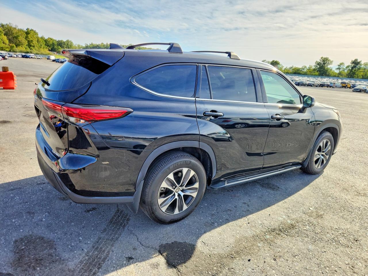 Toyota Highlander Xle 2021