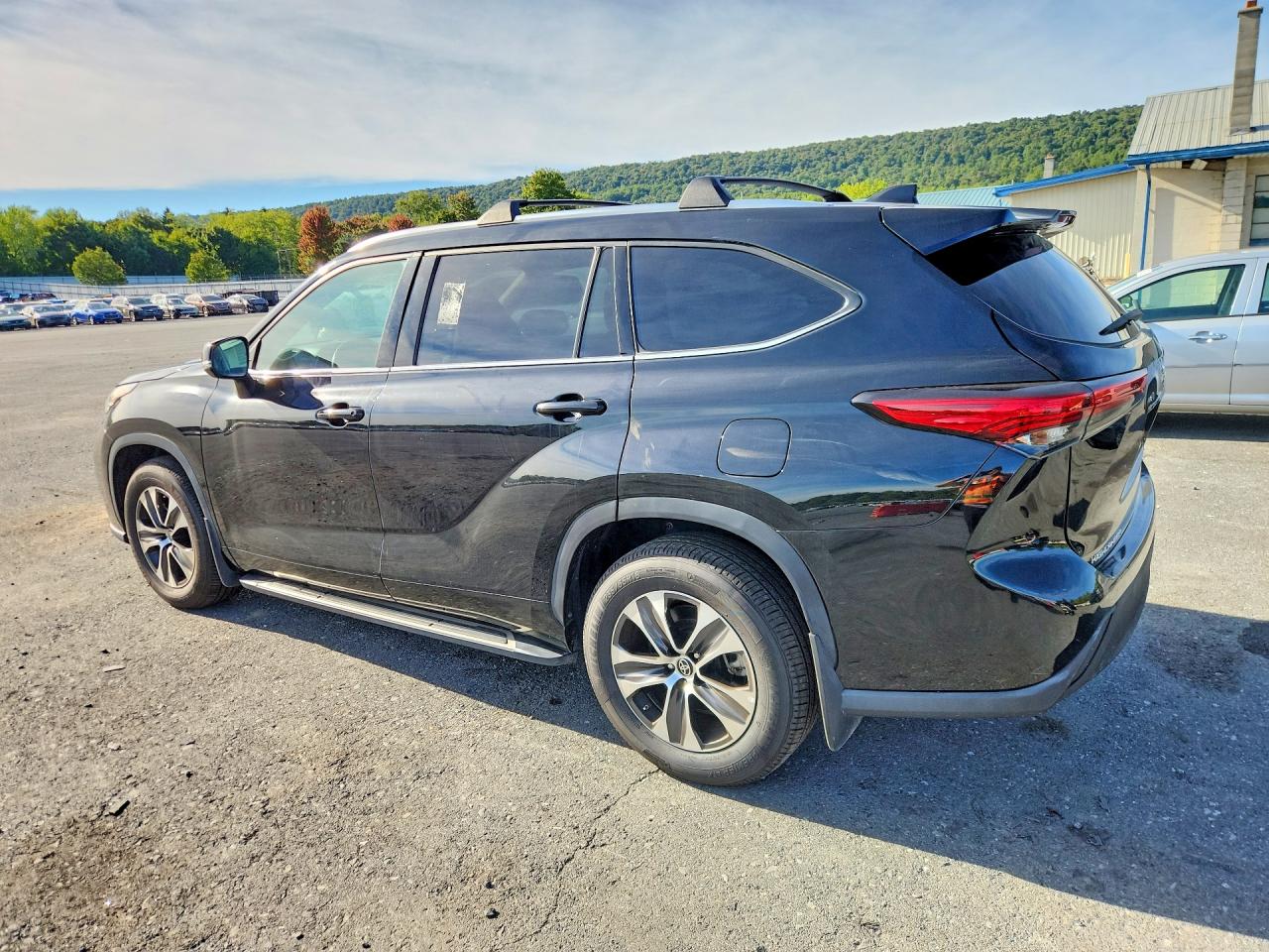 Toyota Highlander Xle 2021