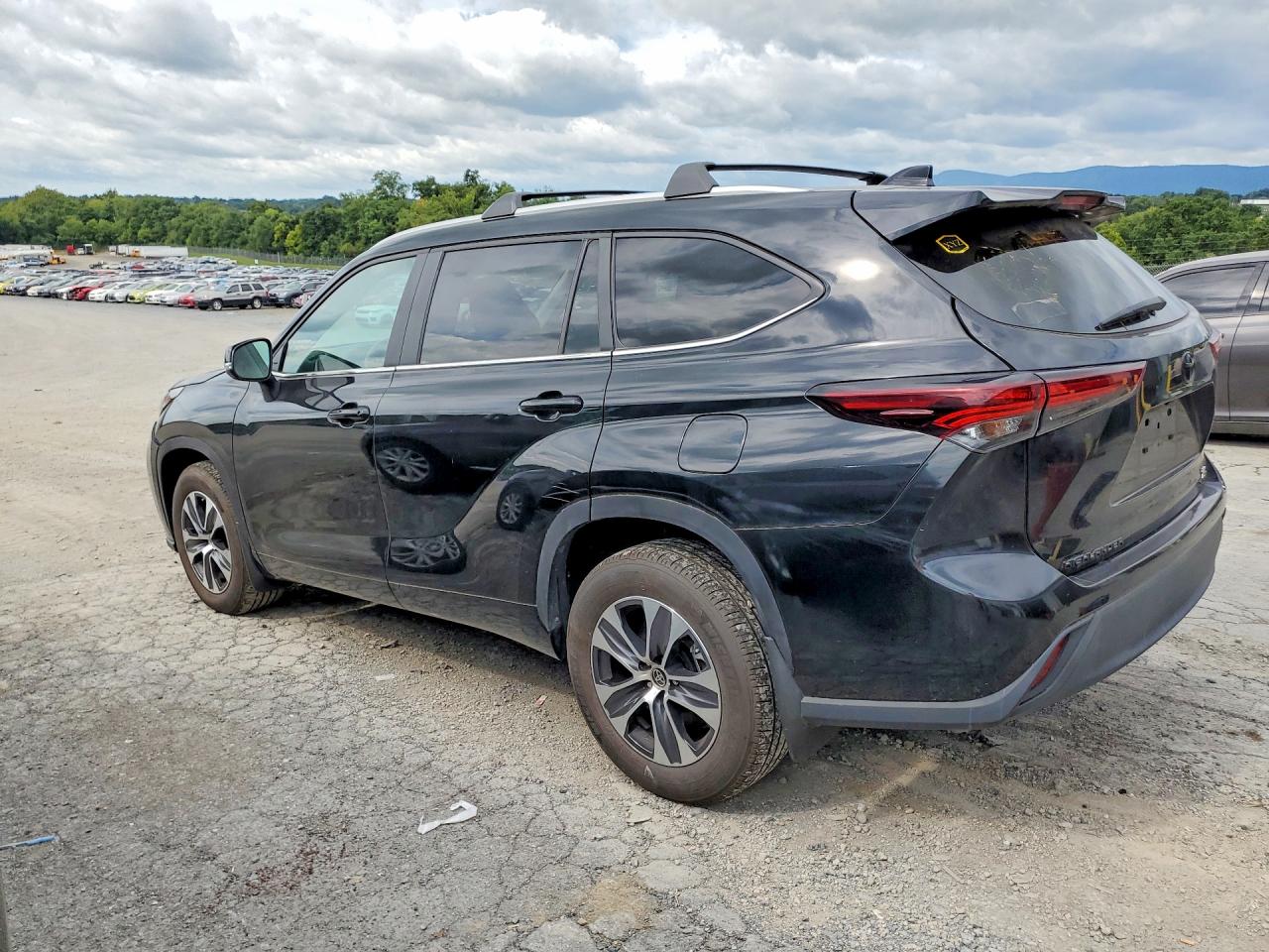 Toyota Highlander Xle 2024