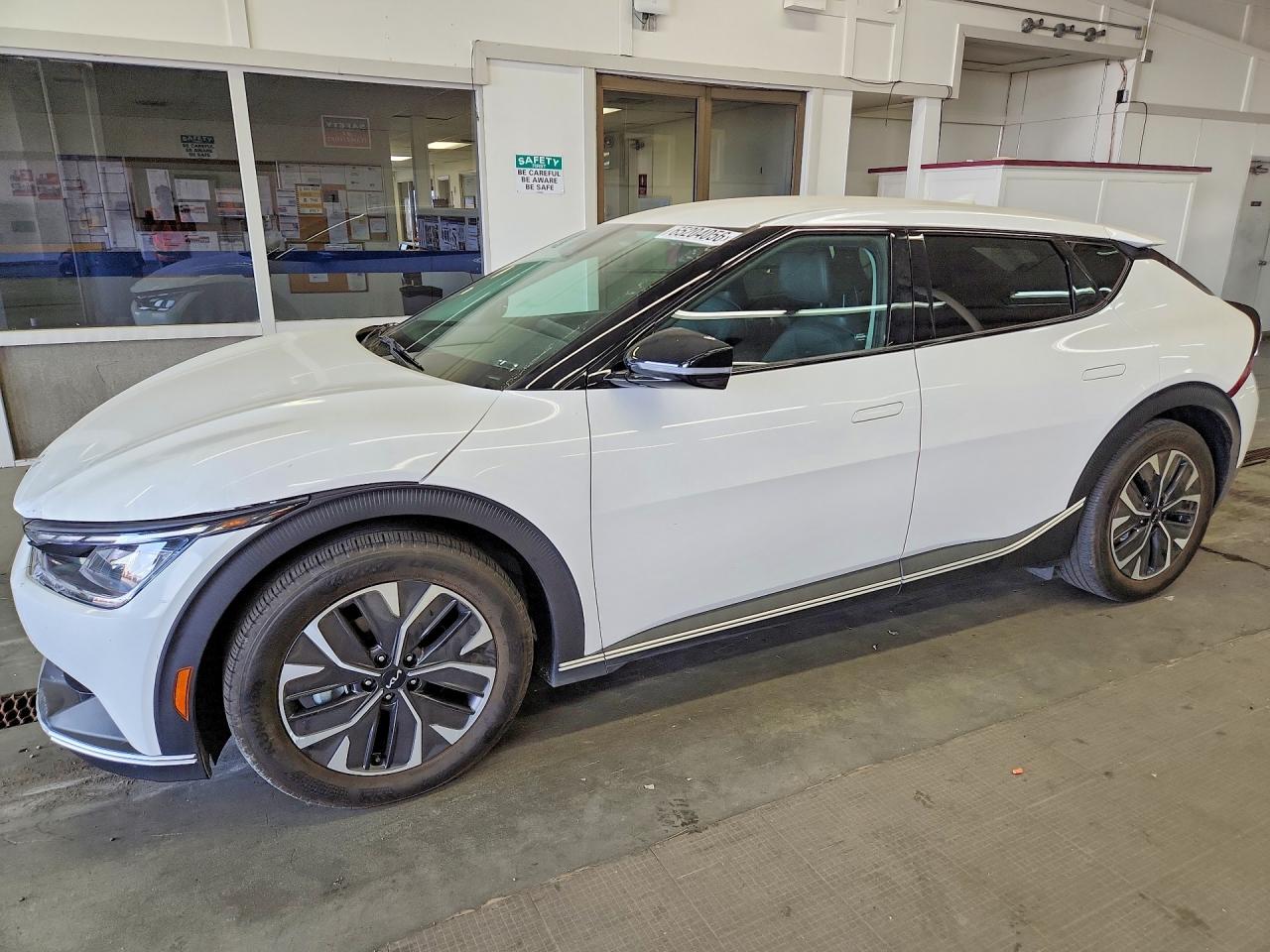 KIA Ev6 Light Long Range 2024