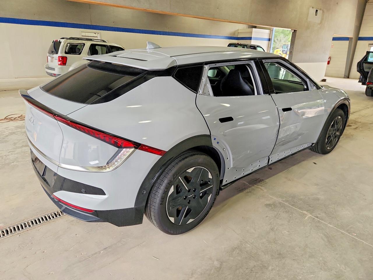 KIA Ev6 Wind 2025