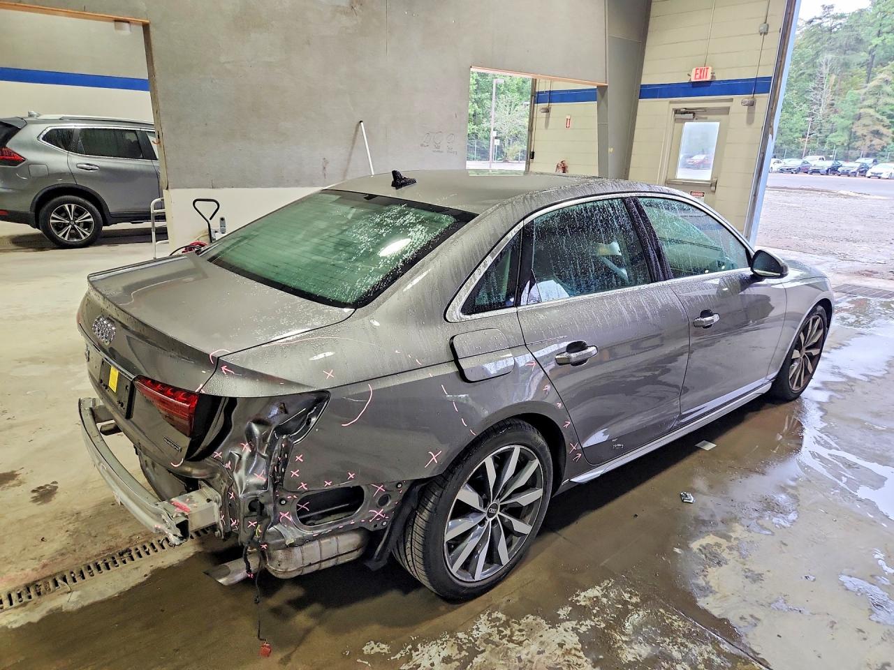 Audi A4 Premium Plus 40 2021