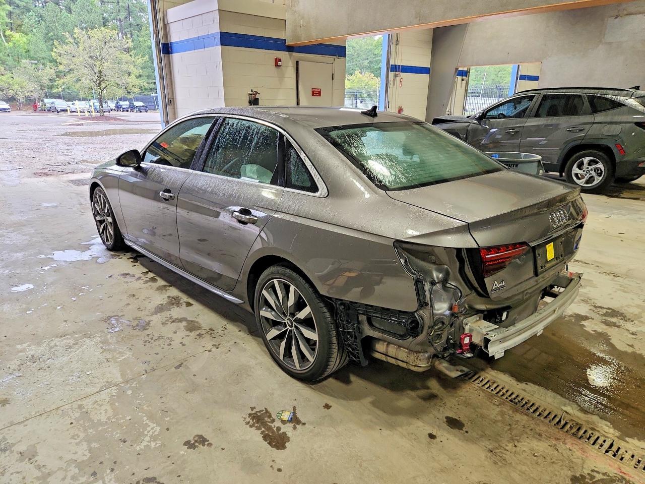 Audi A4 Premium Plus 40 2021