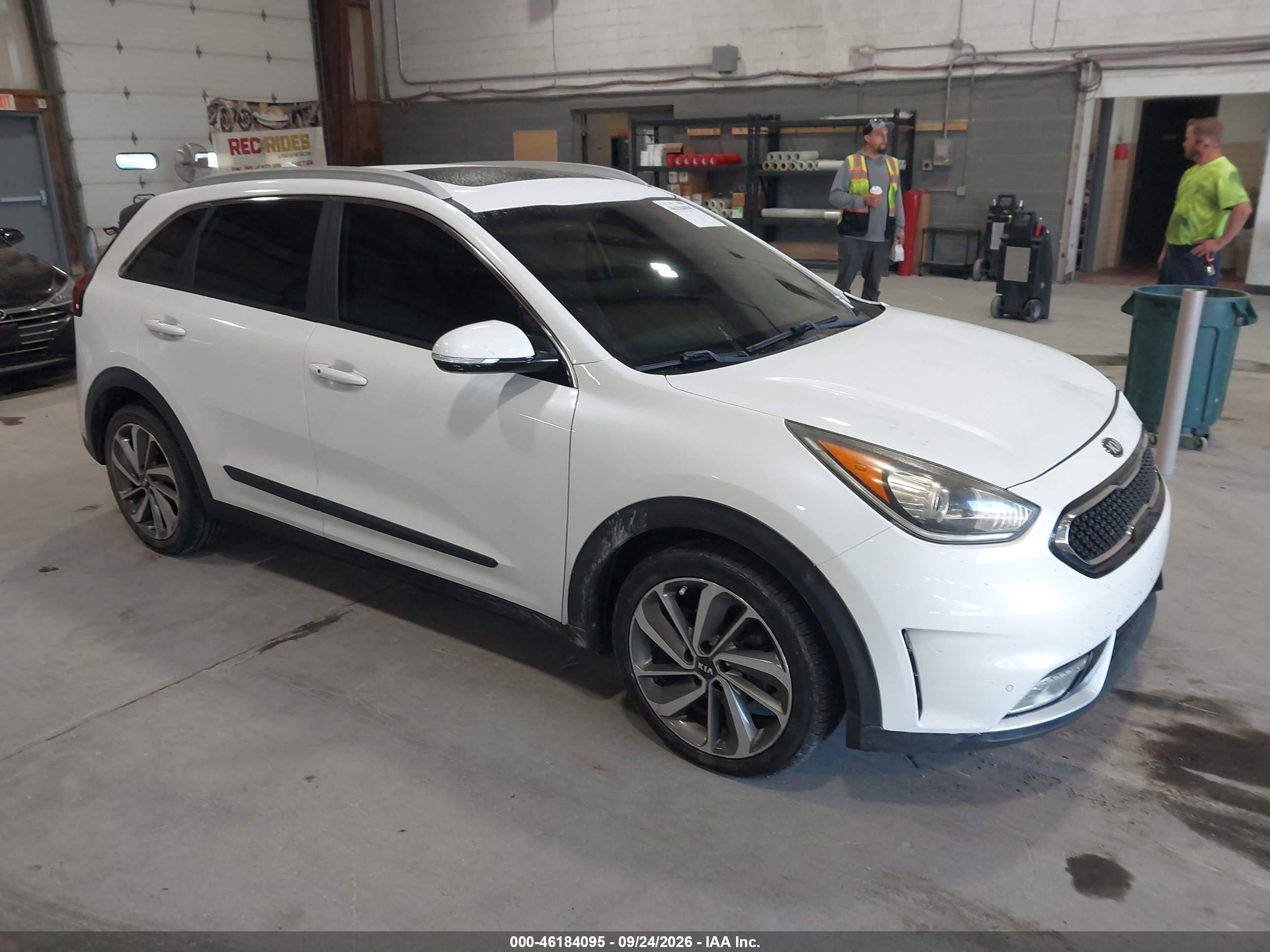 KIA Niro Touring 2017