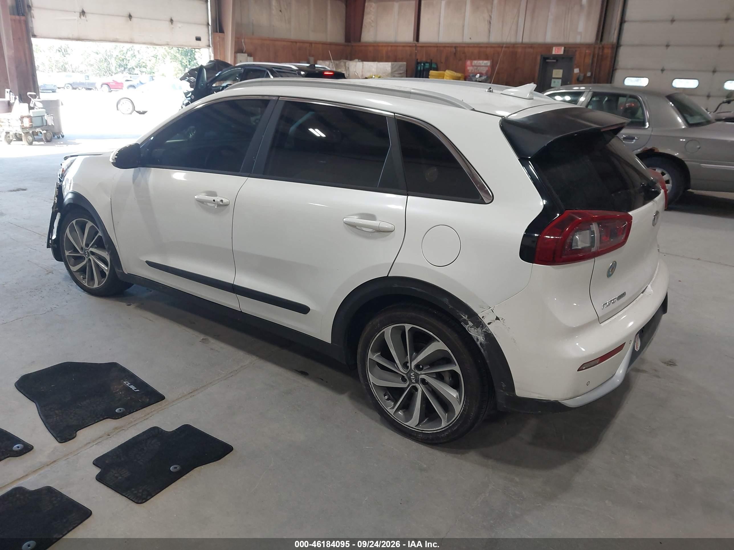 KIA Niro Touring 2017