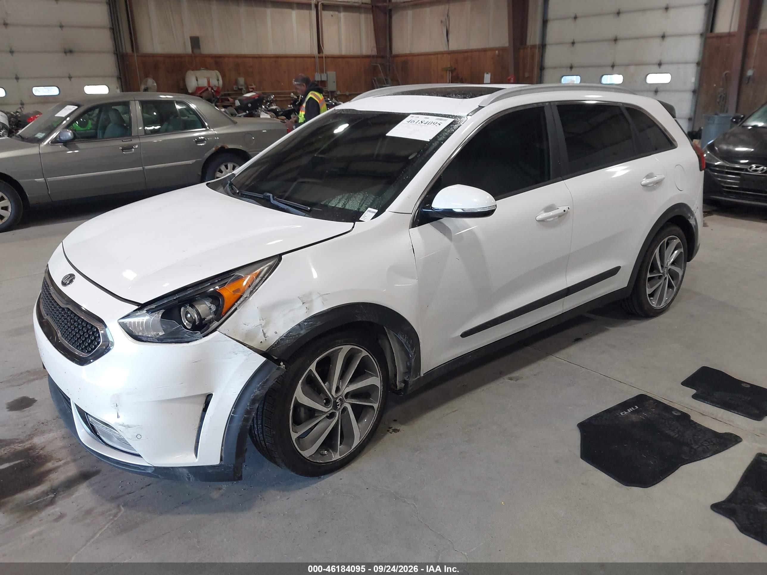 KIA Niro Touring 2017