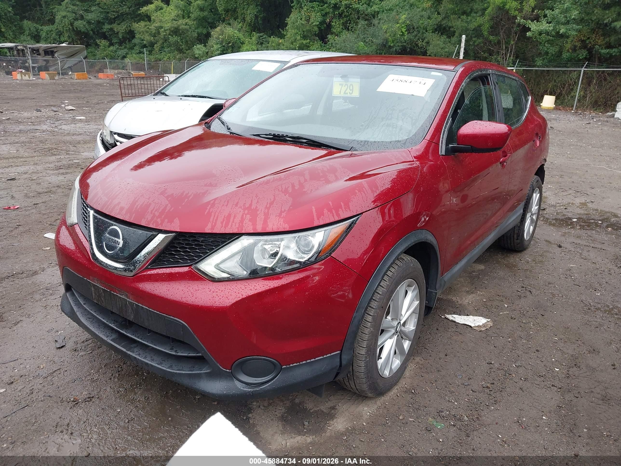 Nissan Rogue Sport S 2019