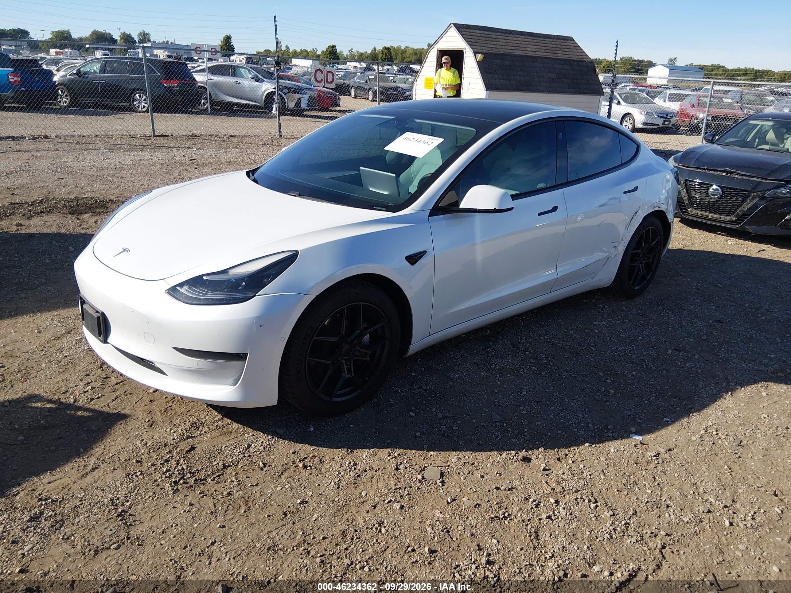 Tesla Model 3 Long Range Dual Motor All-wheel Drive 2021