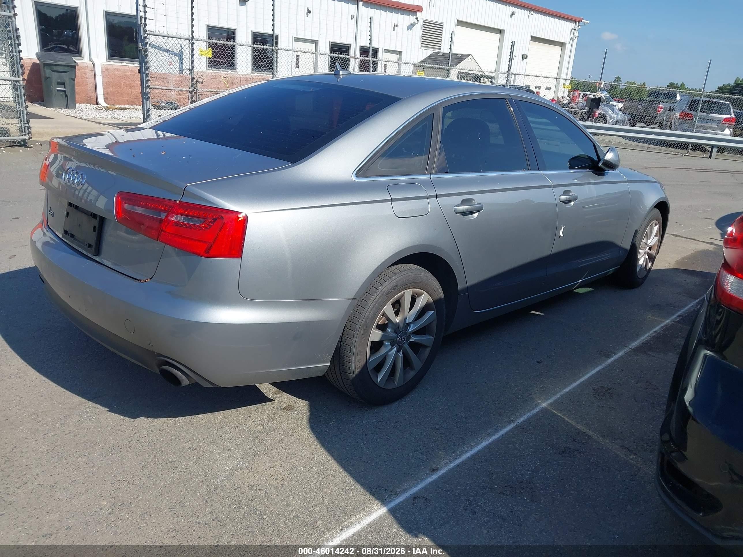Audi A6 2.0t Premium 2014