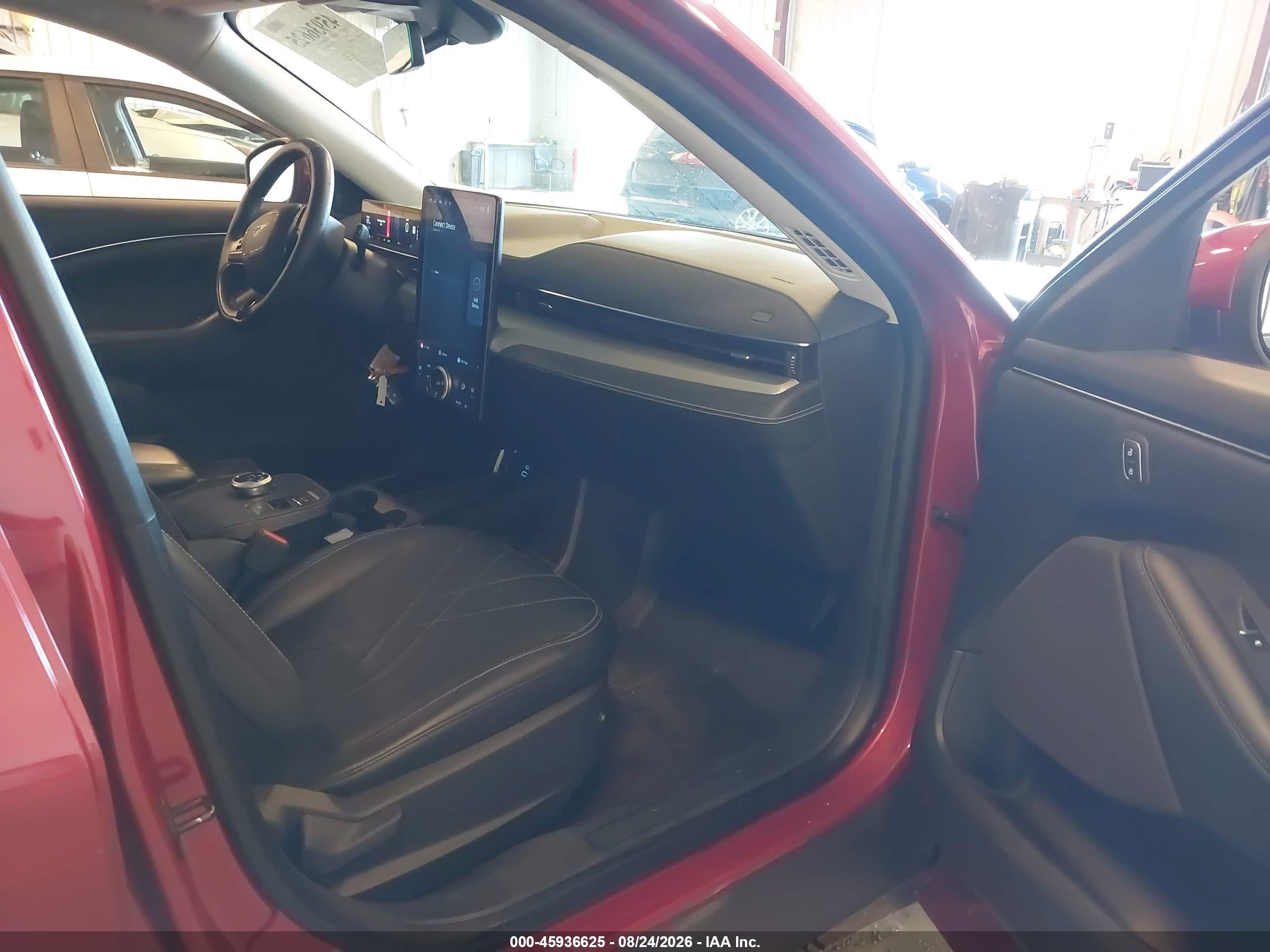 Ford Mustang Mach-e Select 2021
