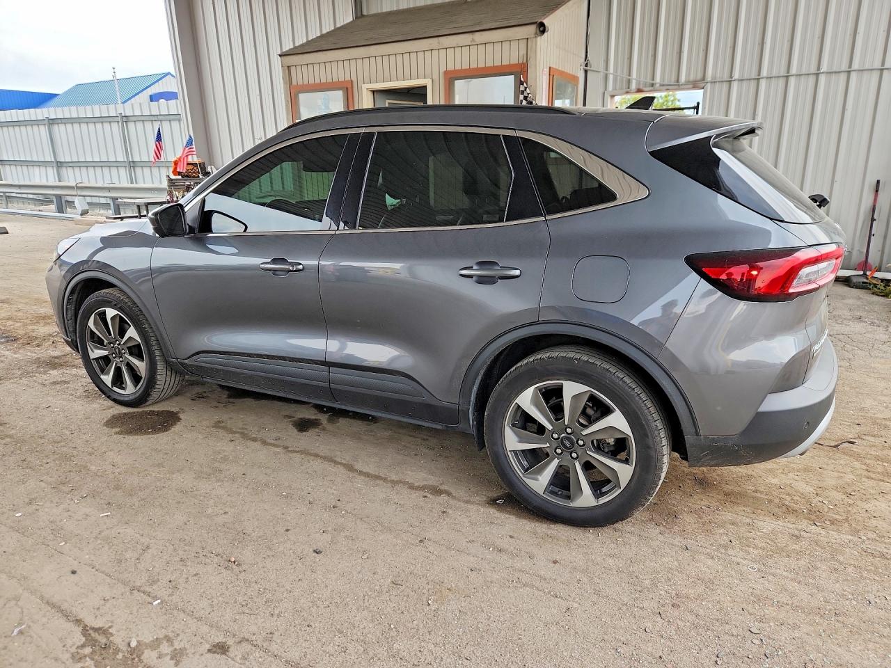 Ford Escape Platinum 2023