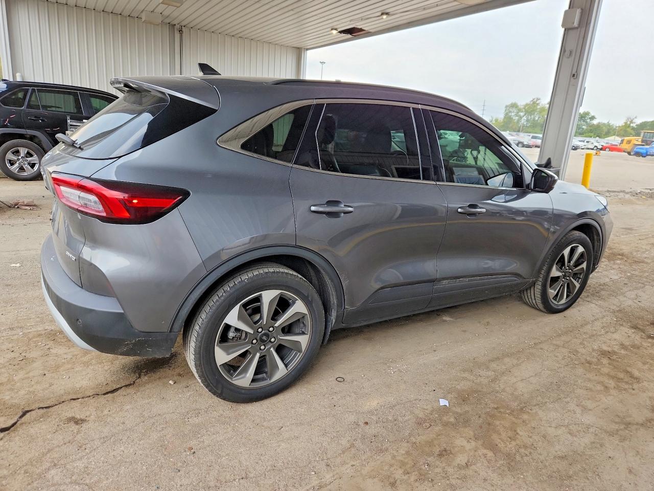 Ford Escape Platinum 2023