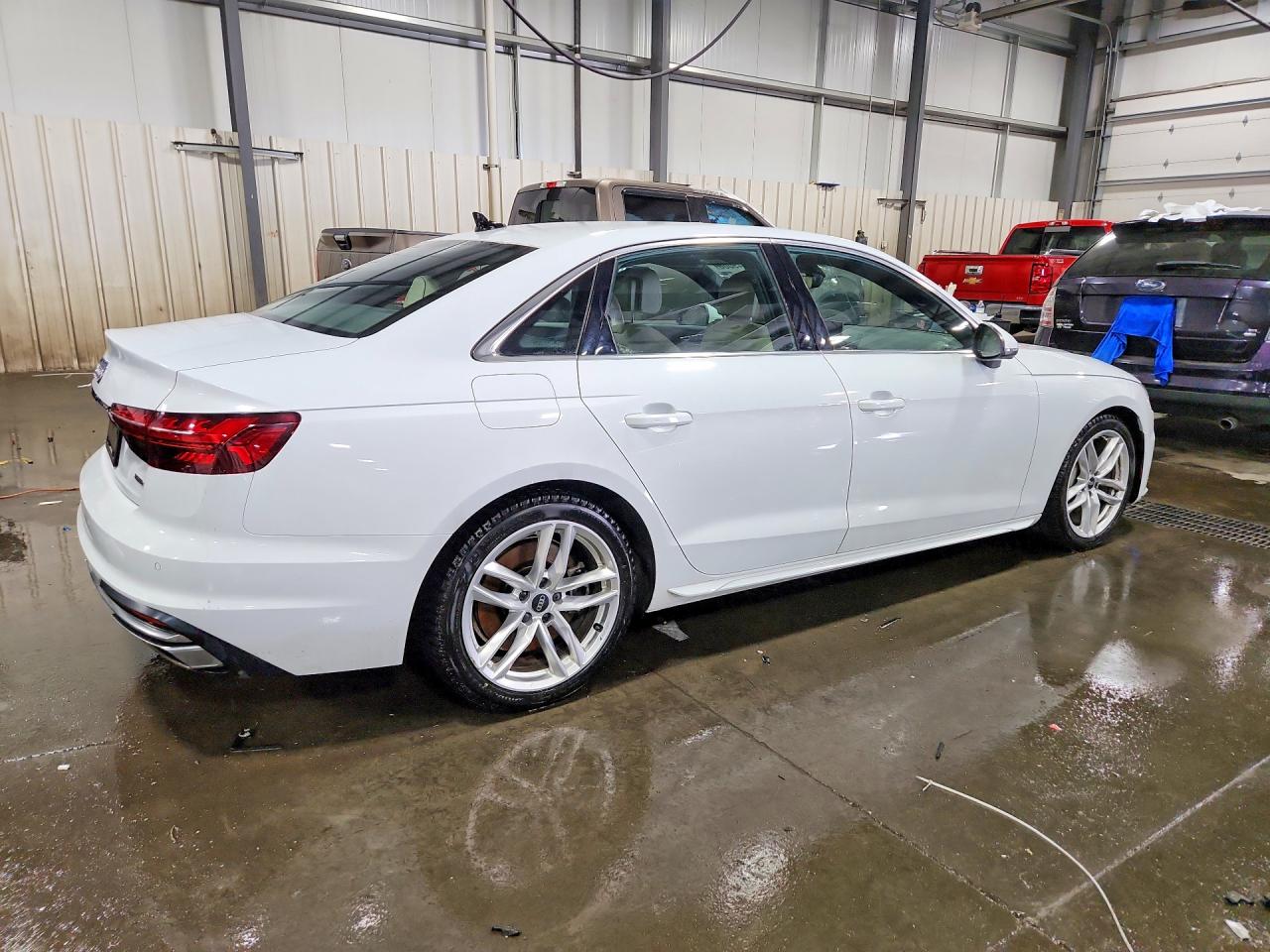 Audi A4 Premium Plus 45 2022
