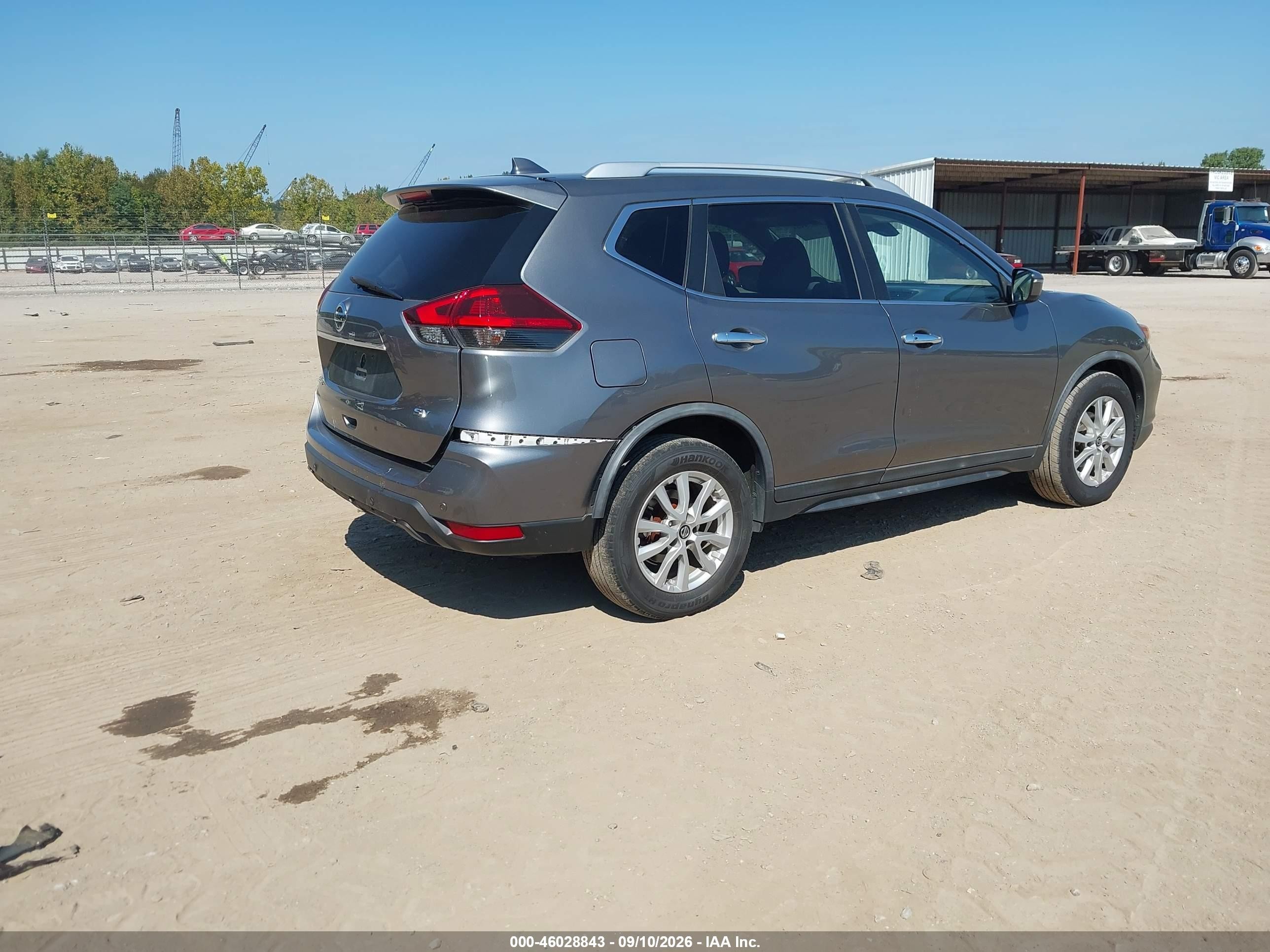 Nissan Rogue Sv Fwd 2020
