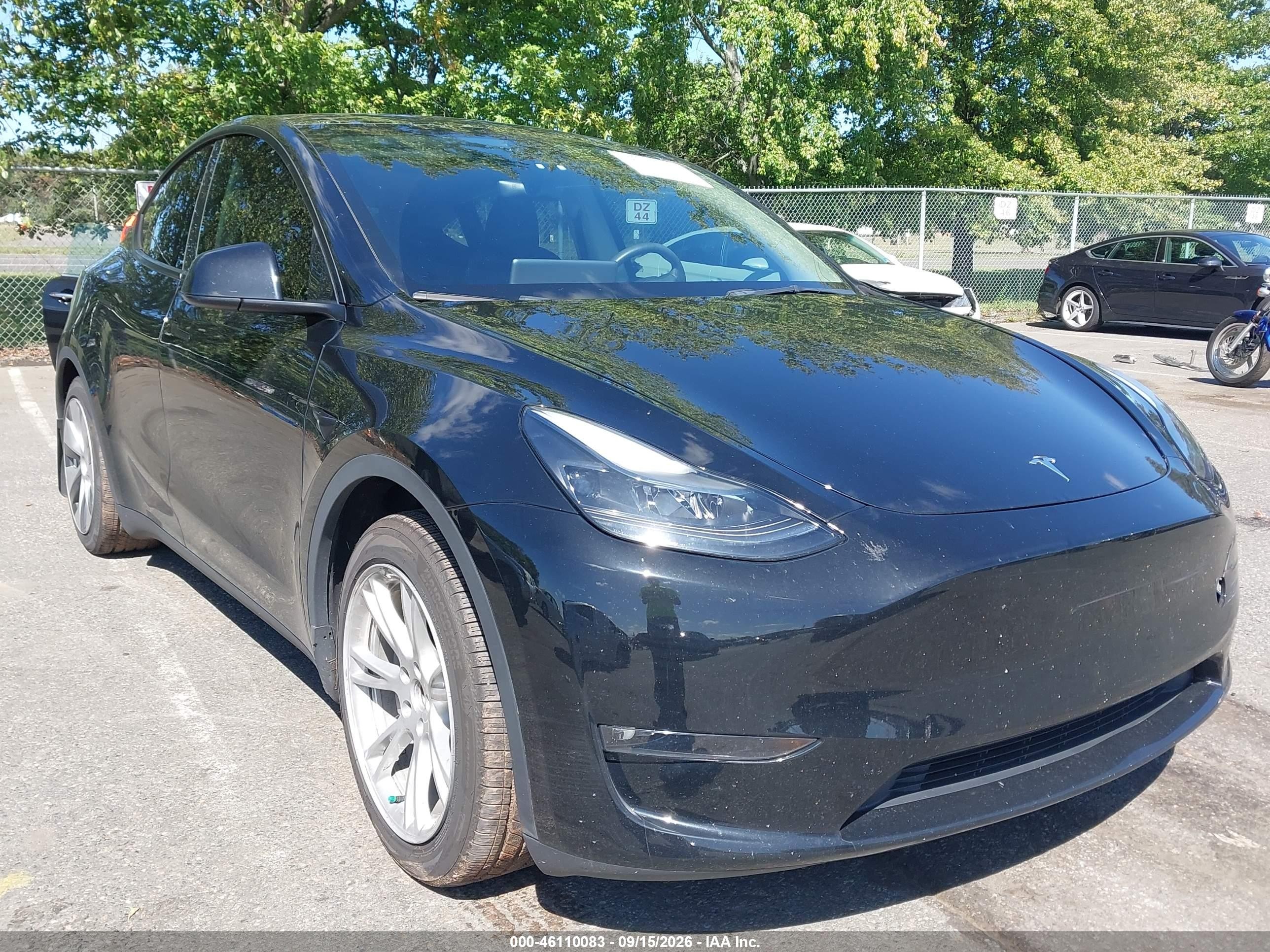 Tesla Model Y Awd/long Range Dual Motor All-wheel Drive 2023