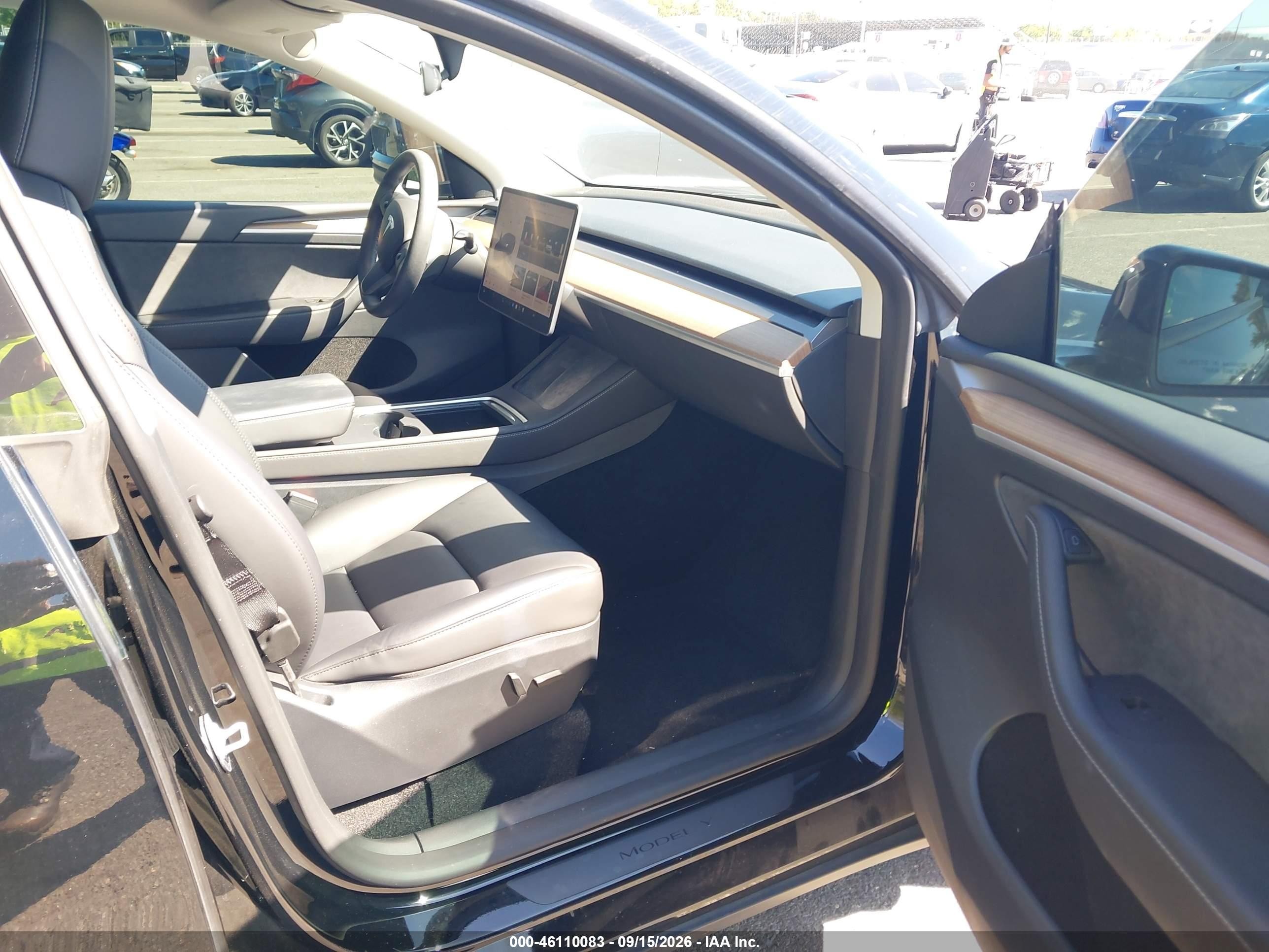 Tesla Model Y Awd/long Range Dual Motor All-wheel Drive 2023